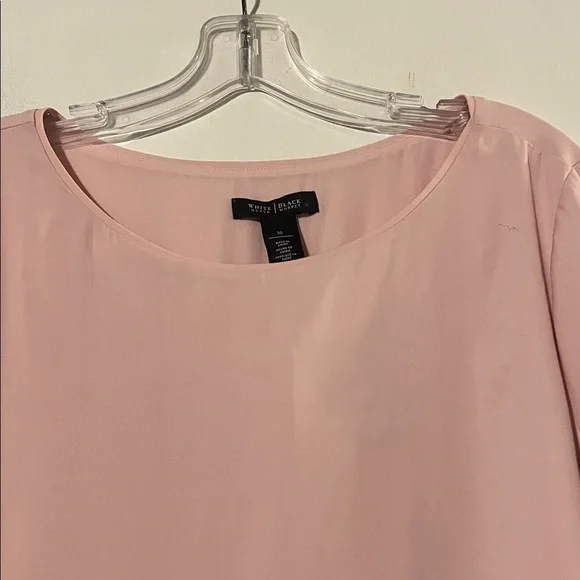 White House|Black Market pink long sleeve blouse with lovely back detail NWT - Picture 2 of 9